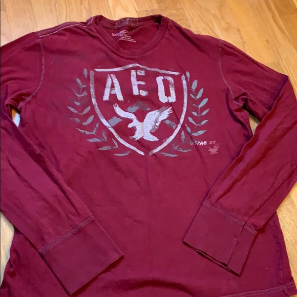 American Eagle long sleeved T - Picture 1 of 2